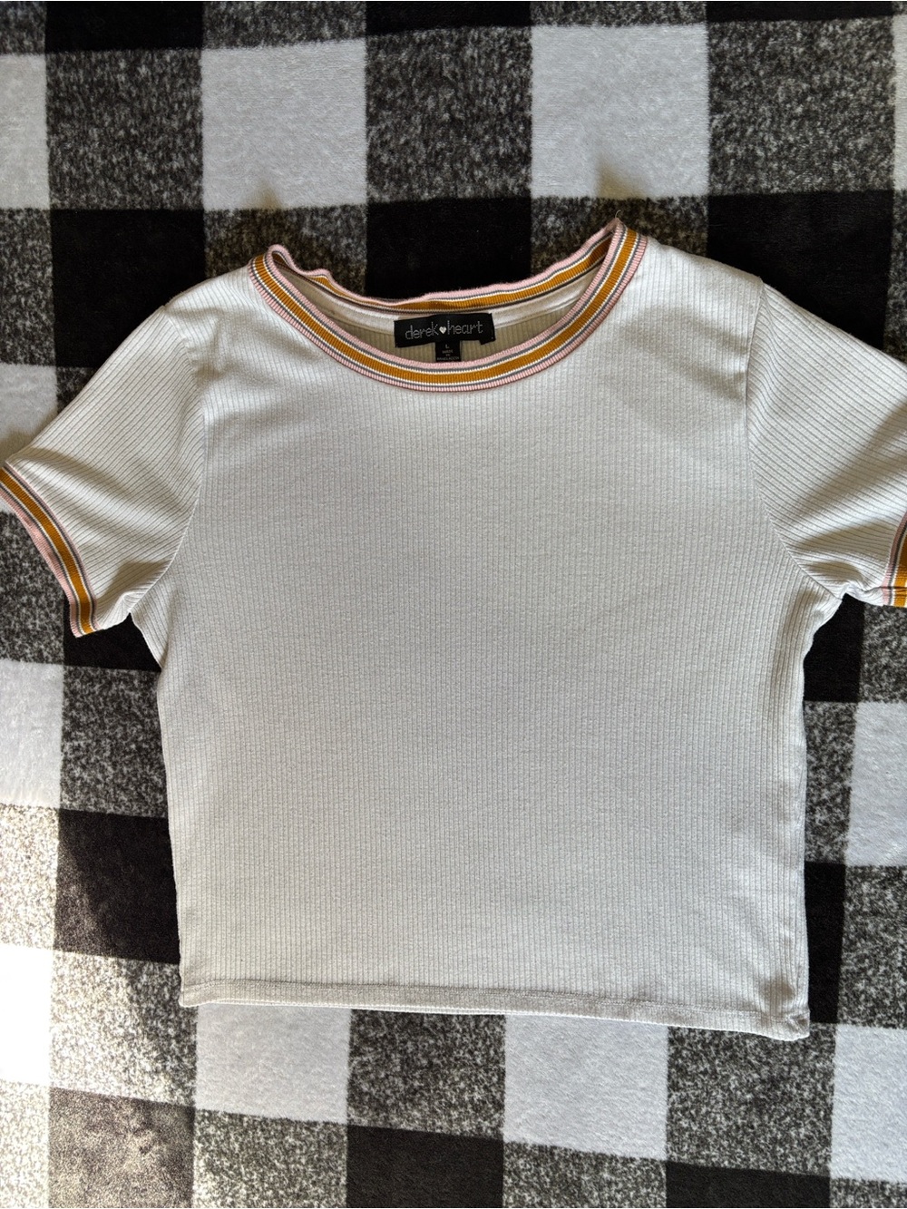Derek Heart White Ribbed Short Sleeve Top with Yellow and Pink Stripe Trim